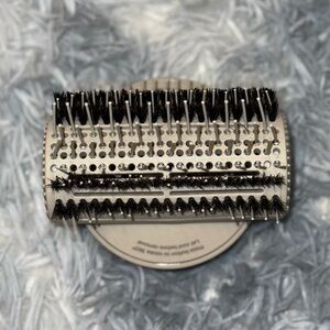 SHARK QUICKSMOOTH BRUSH